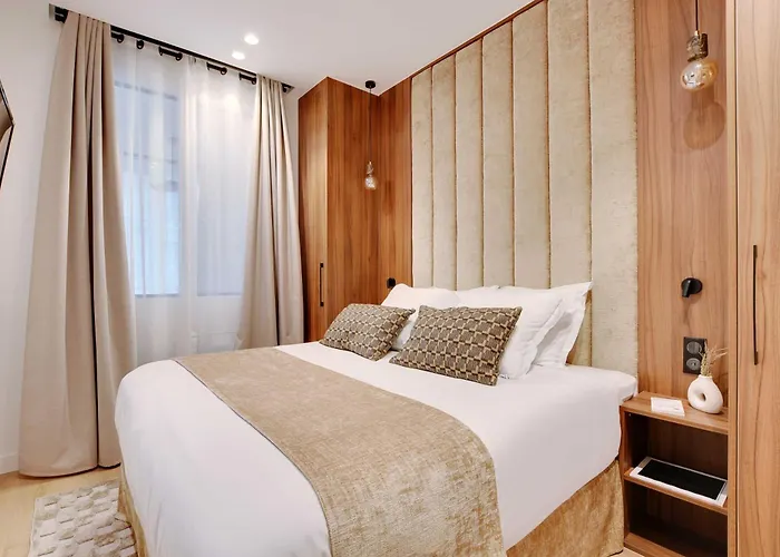 Elegant With Ac -2br-6p- Le Marais Apartman *
