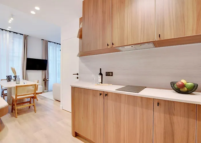 Elegant With Ac -2br-6p- Le Marais Apartman *