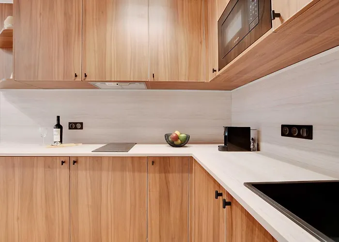 Elegant With Ac -2br-6p- Le Marais Apartman